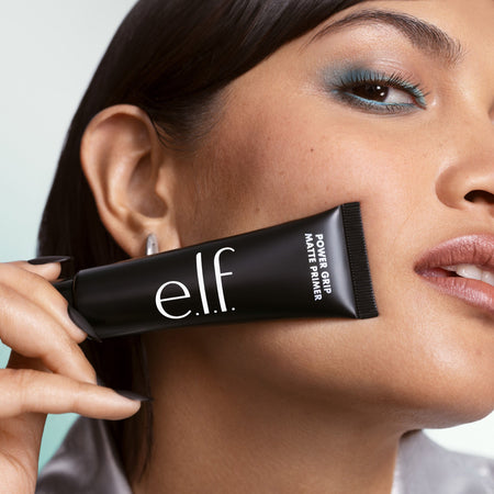 E.L.F. Face Power Grip Matte Primer base mate