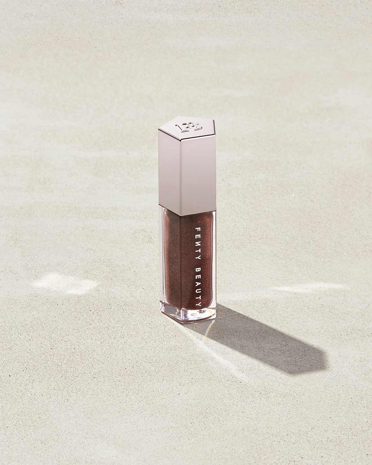 Fenty Beauty Gloss Bomb gloss lèvres Hot Chocolit 9 mL fini brillant