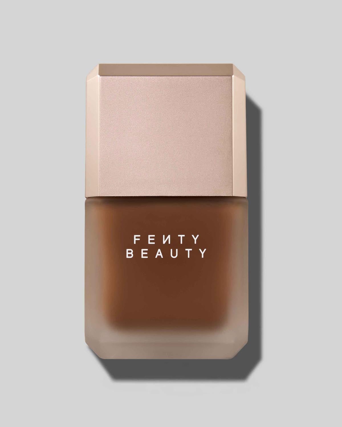 Fenty Beauty Pro Filt'r Fluid fond de teint 556N fini mat