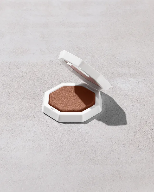 Fenty Beauty Demi'glow enlumineur Java Jitt'rs éclat discret