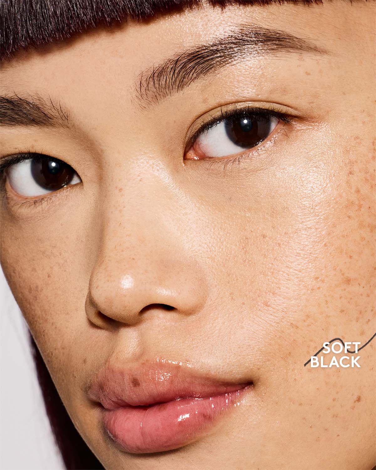 Fenty Beauty Brow MVP crayon sourcils Soft Black 0,07 g waterproof