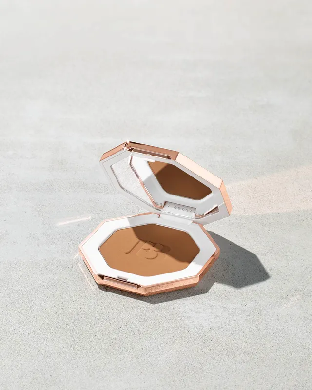 Fenty Beauty Sun Stalk'r Poudre Bronzante Caramel Cutie 6,23 g Mat
