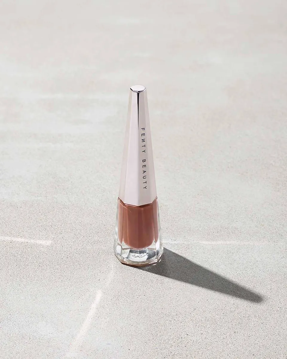 Fenty Beauty Stunna Lip Paint rouge lèvres Unveil mat 2 ml
