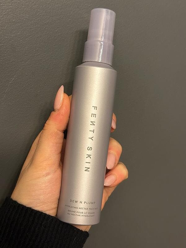Fenty Beauty Dew N Plump Brume visage hydratante 100 ml