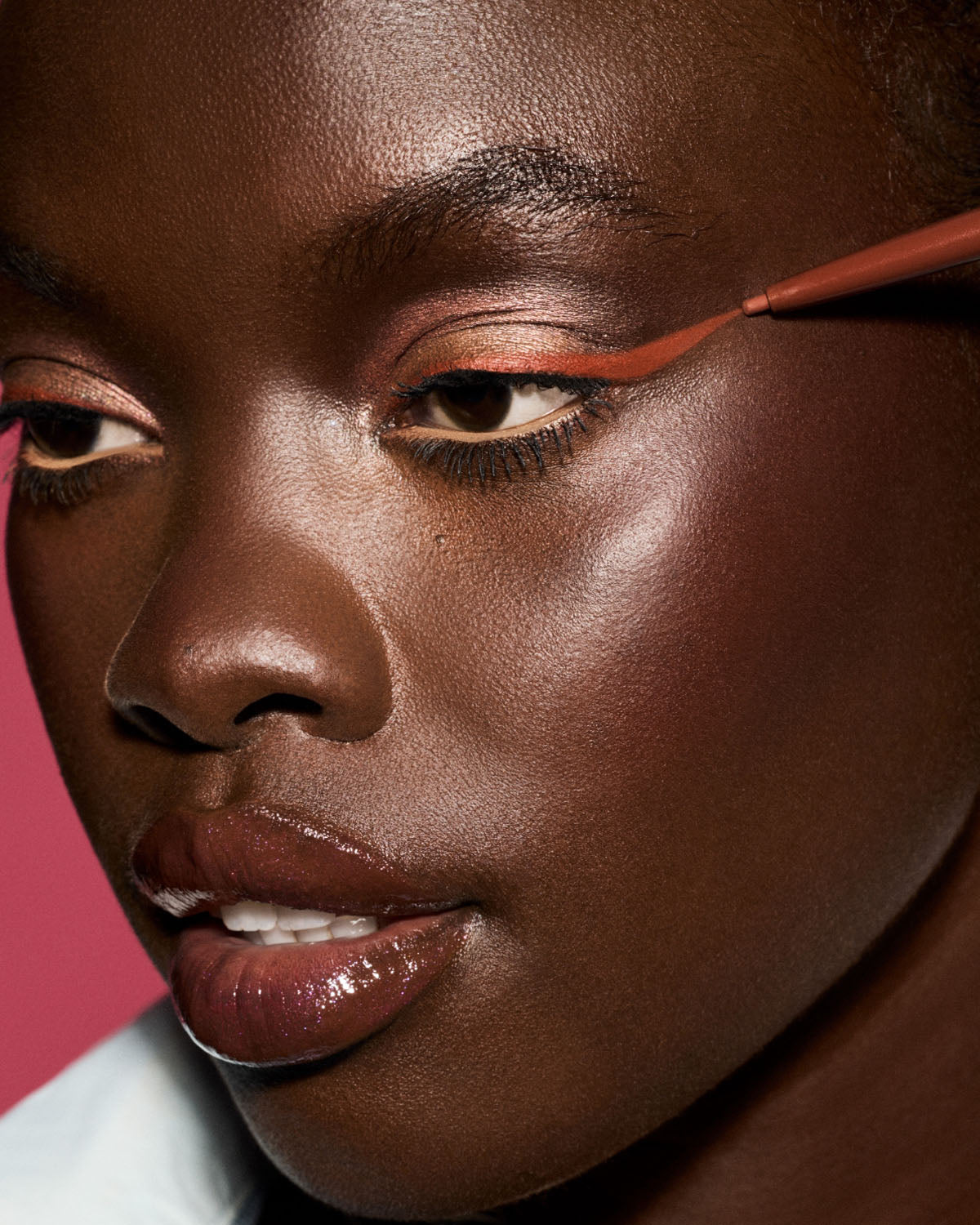 Fenty Beauty Fine Linez eyeliner Don't Clay Me 0,55 ml gel