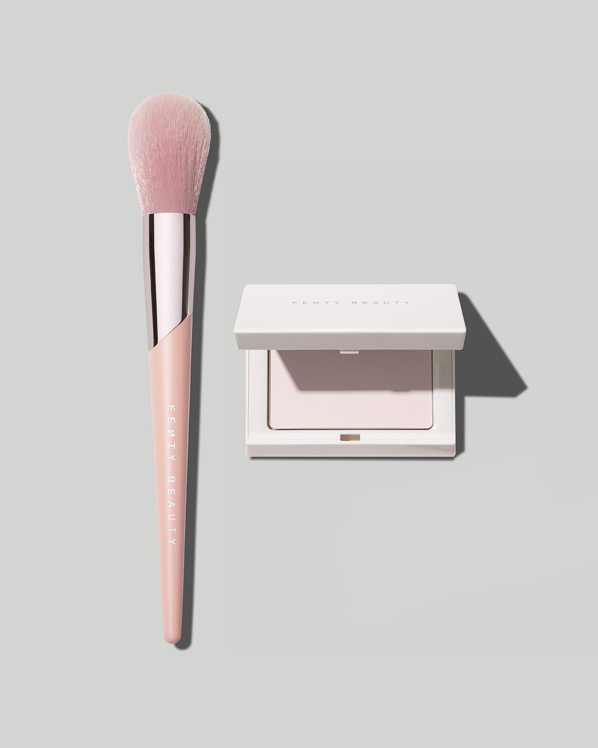 Fenty Beauty coffret poudre libre invisible + pinceau personnalisable