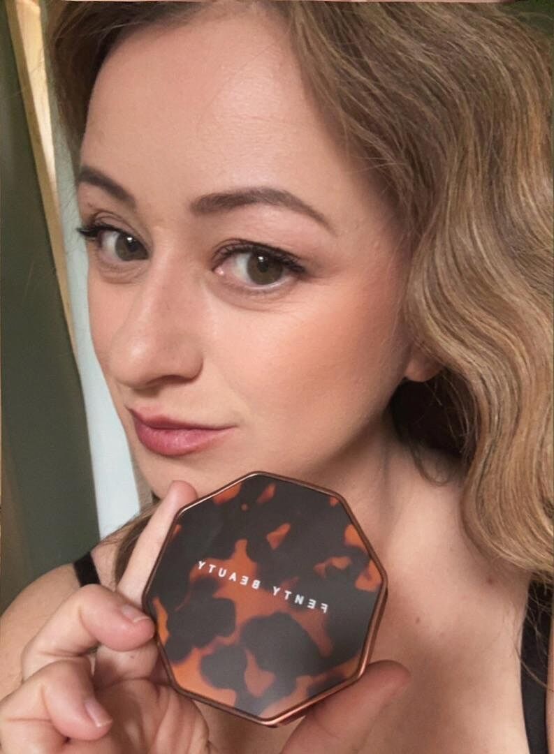 Fenty Beauty Sun Stalk'r Soufflé Bronzer Brown Butt'r