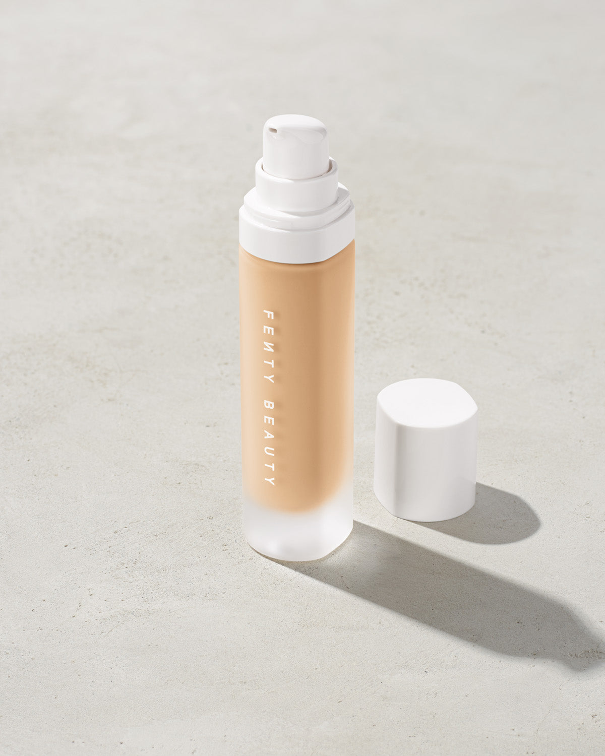 Fenty Beauty Pro Filt'r Soft Matte Longwear Fond de Teint 150 Mat