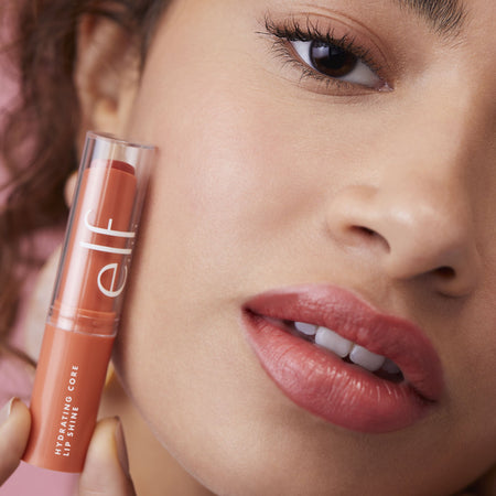e.l.f. Hydrating Core Lip Shine brillant à lèvres berry vitamine E