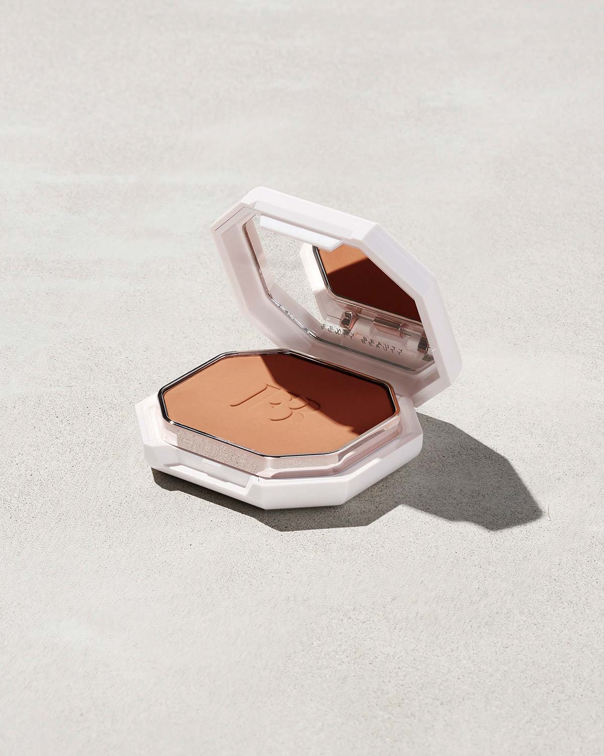 Fenty Beauty Pro Filt'r Poudre Fond de Teint 320 Mat 9,1 g