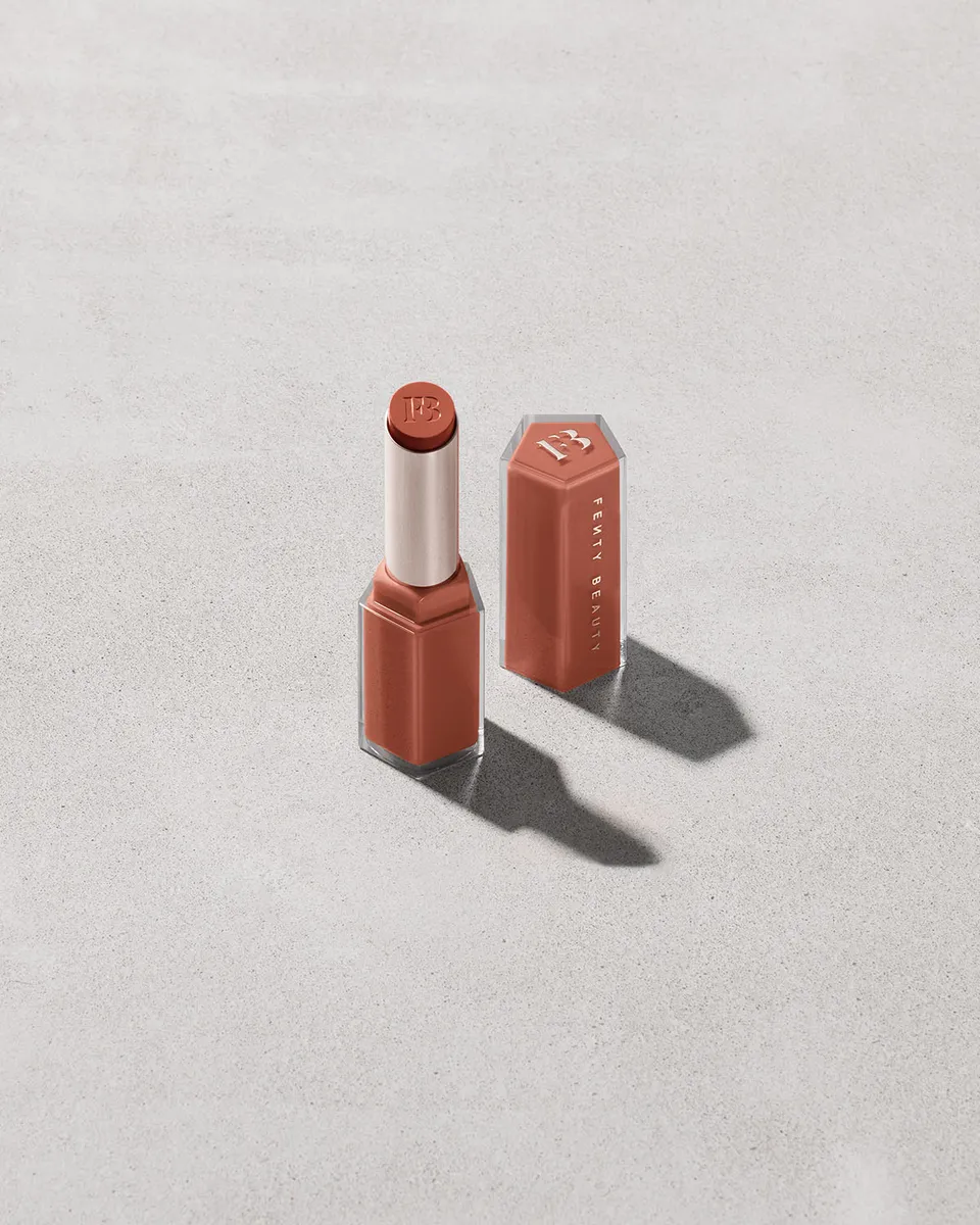 Fenty Beauty Gloss Bomb Stix gloss Sorta Selfi$h marron 3,6 g