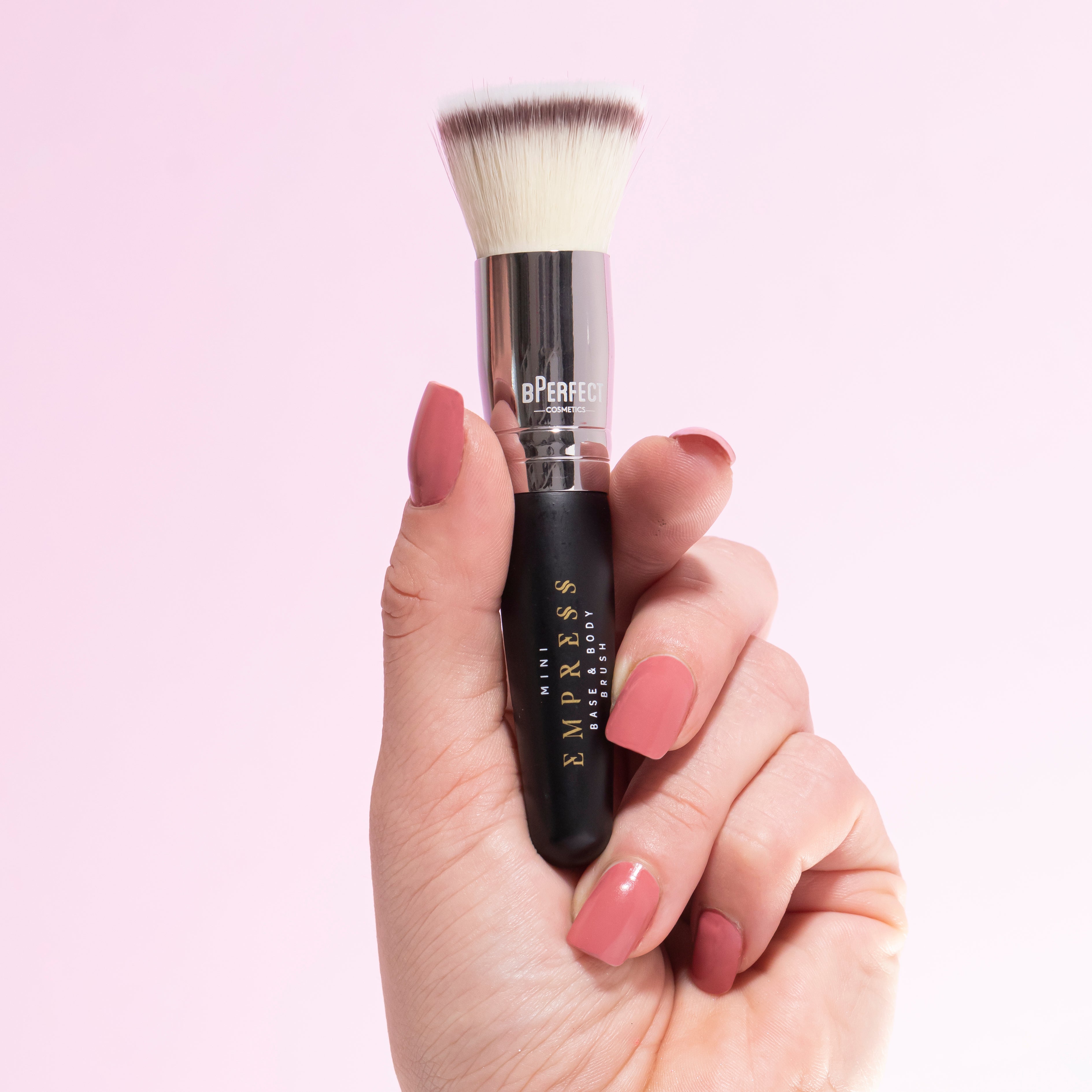 Be Perfect Mini Empress Pinceau teint base et corps