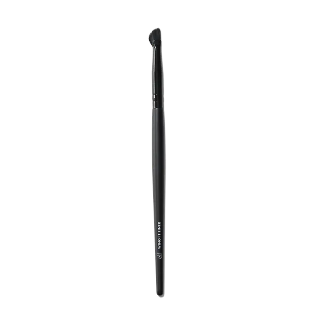 e.l.f. Wing It pinceau eyeliner recourbé trait précis