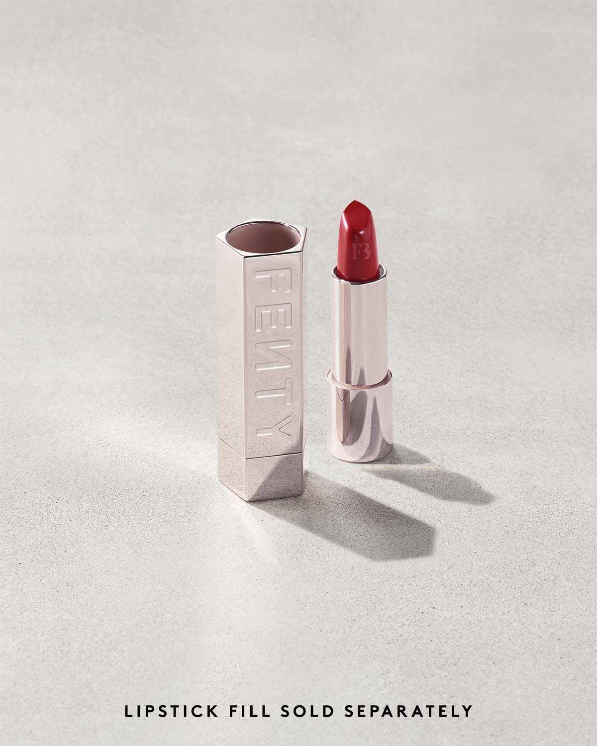 Fenty Beauty Fenty Icon étui rouge à lèvres Metallic Nude