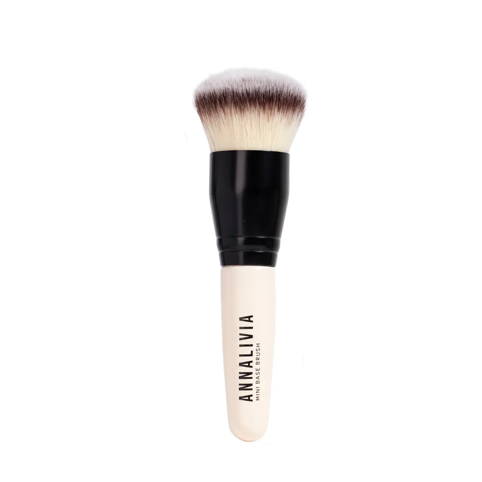 BPerfect Annalivia Mini Empress pinceau teint kabuki voyage