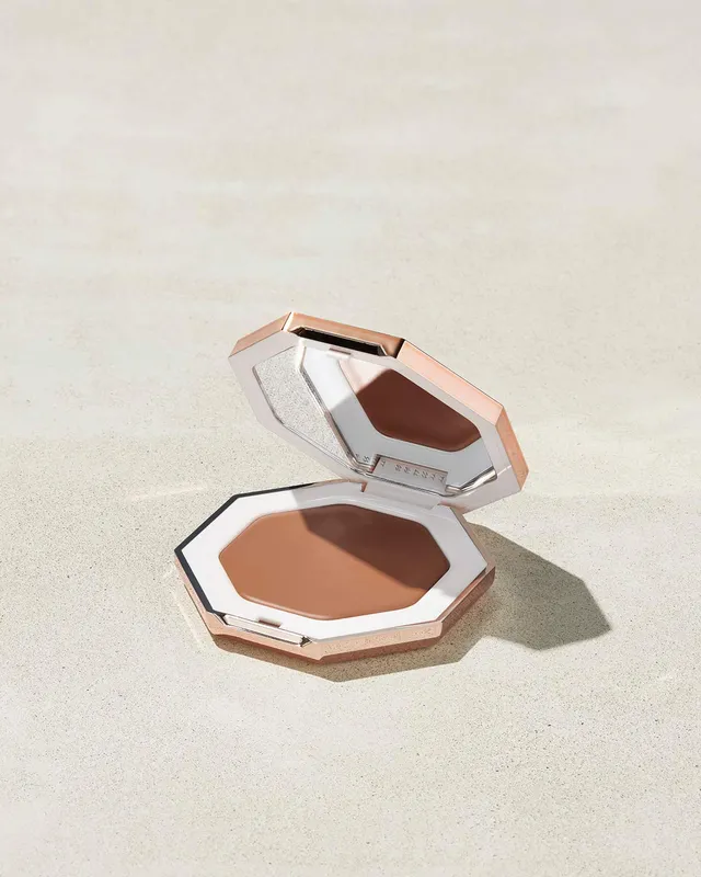 Fenty Beauty Cheeks Out Freestyle Bronzer Crème Macchiato 5,23 g