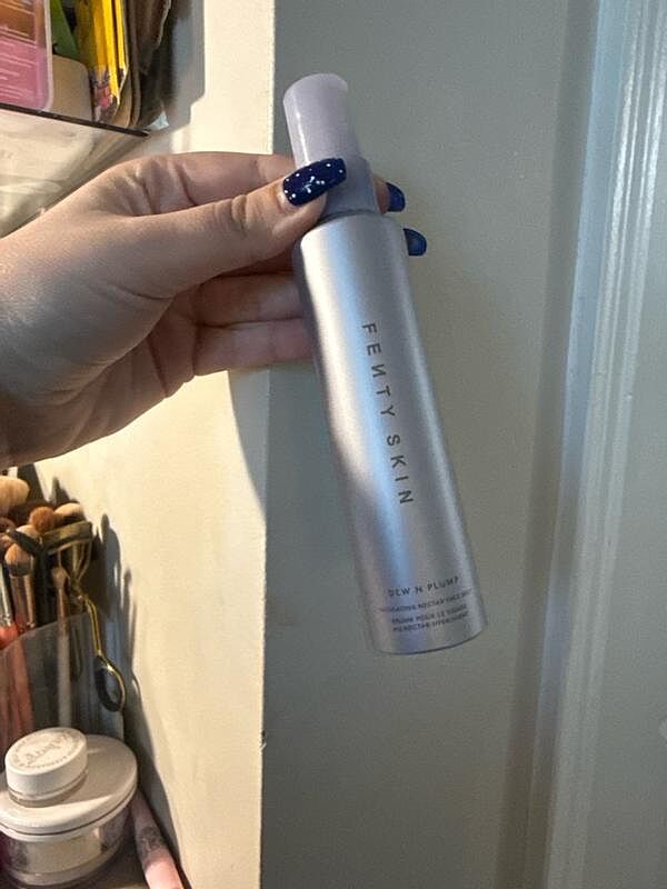 Fenty Beauty Dew N Plump Brume visage hydratante 100 ml