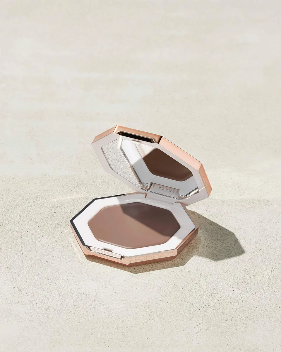 Fenty Beauty Cheeks Out bronzer crème Amber 5,23 g modulable