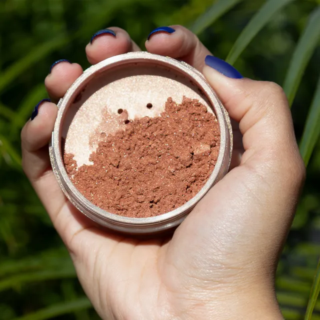 Cinema Secrets Pro poudre illuminatrice Sunset vegan