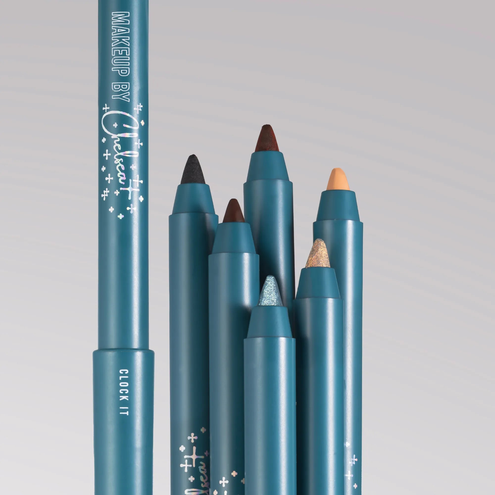 BPerfect x Chelsea Pencil Me In crayon khôl Tea noir mat