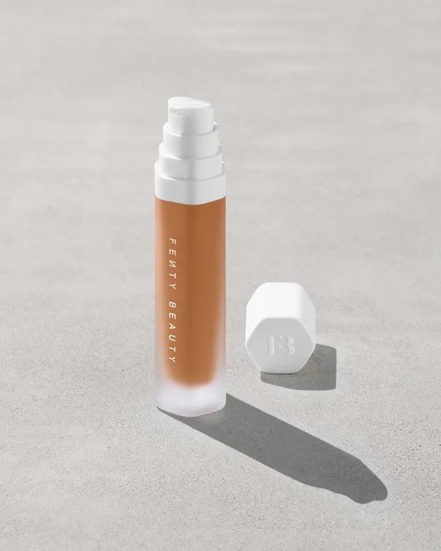 Fenty Beauty Soft'lit Fond de Teint Liquide 370 32 mL Lumineux