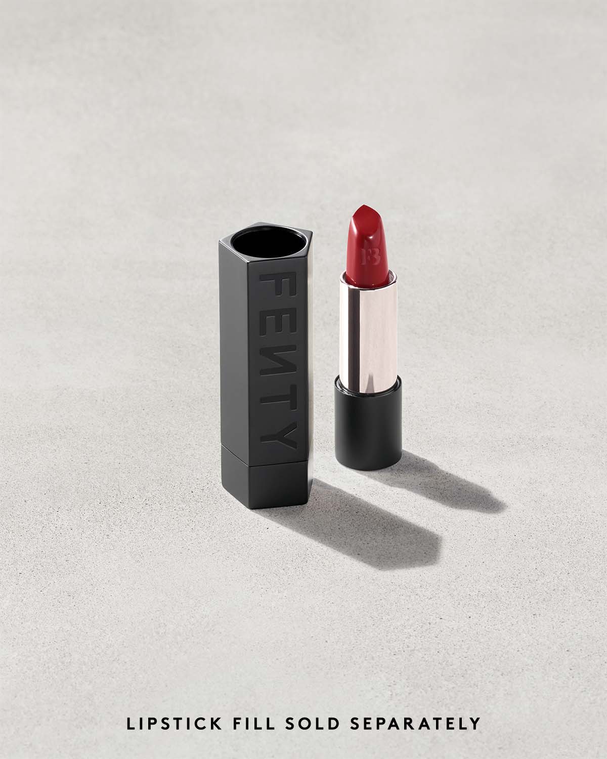 Fenty Beauty Fenty Icon étui rouge à lèvres Matte Black