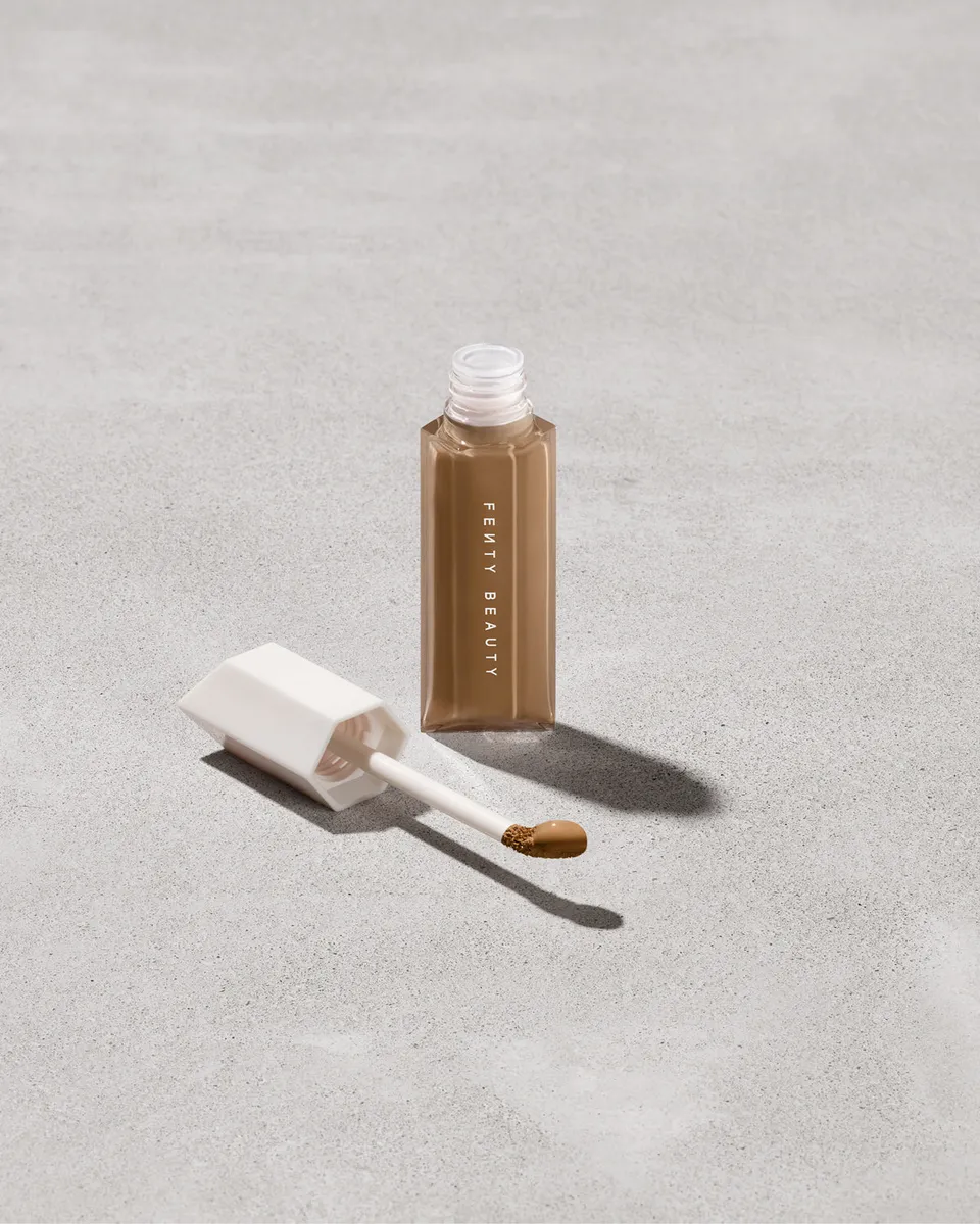 Fenty Beauty We're Even Correcteur 370N 9 ml hydratant