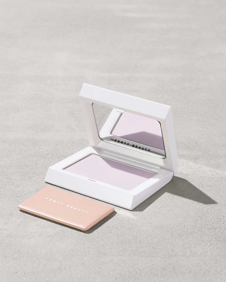Fenty Beauty Bright Fix poudre Lavender 7,95 g