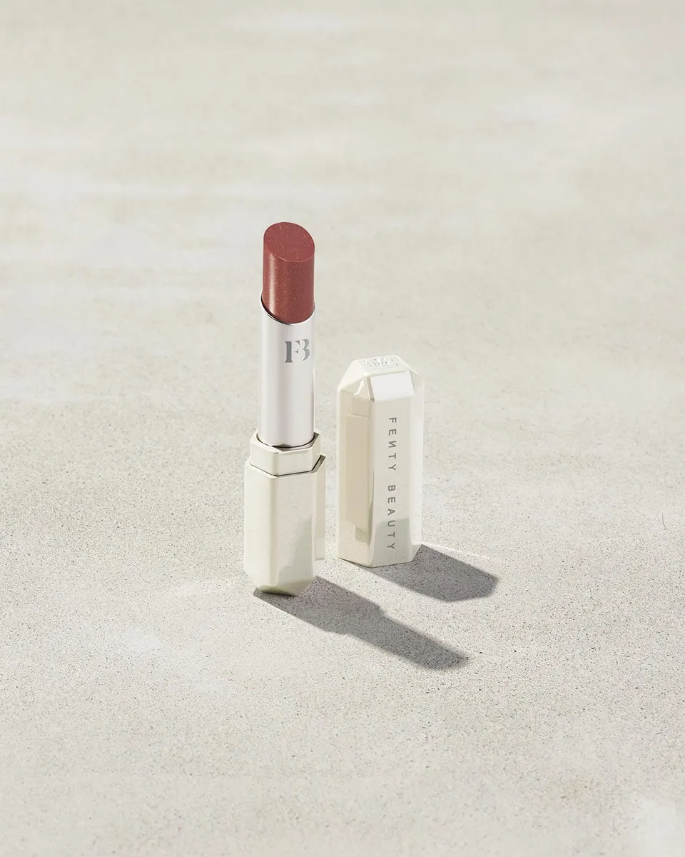 Fenty Beauty Slip Shine rouge à lèvres Cookies & Cocoa 2,8 g