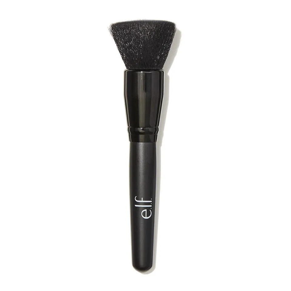e.l.f. Powder pinceau poudre visage doux estompeur
