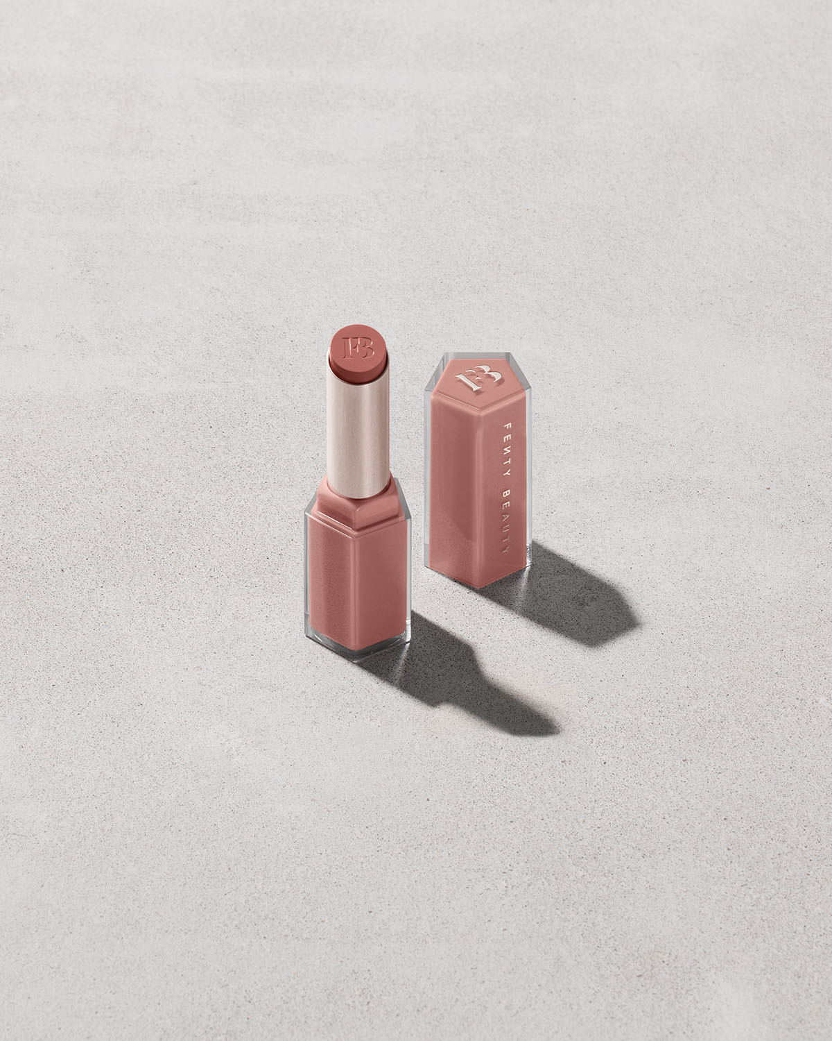 Fenty Beauty Gloss Bomb Stix gloss Blaz'd Donut nude 3,6 g