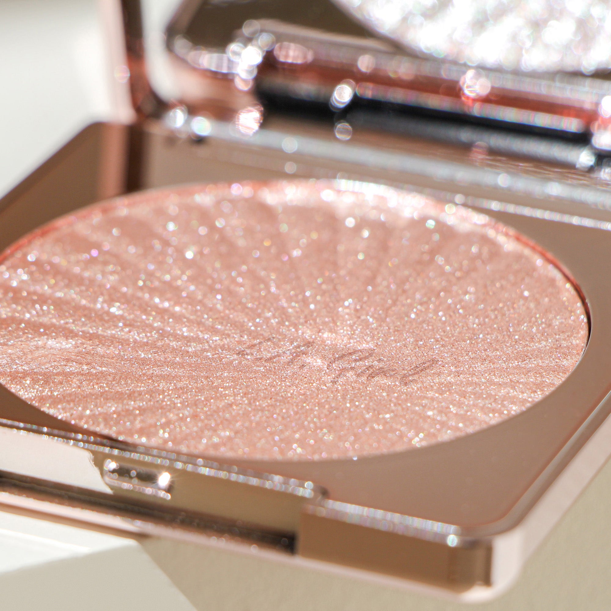 L.A. Girl Contour & Highlight GFP685 Shimmer & Sparkle enlumineur