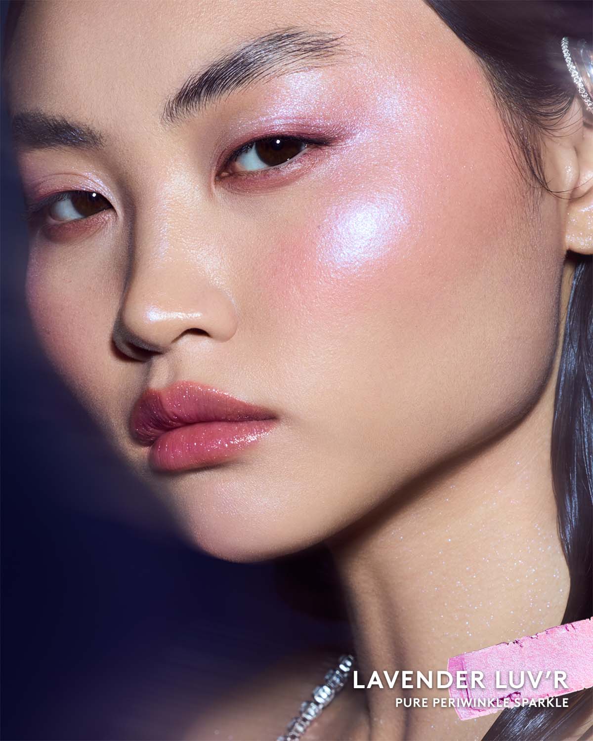 Fenty Beauty Diamond Bomb highlighter Lavender Luv'r 8 g