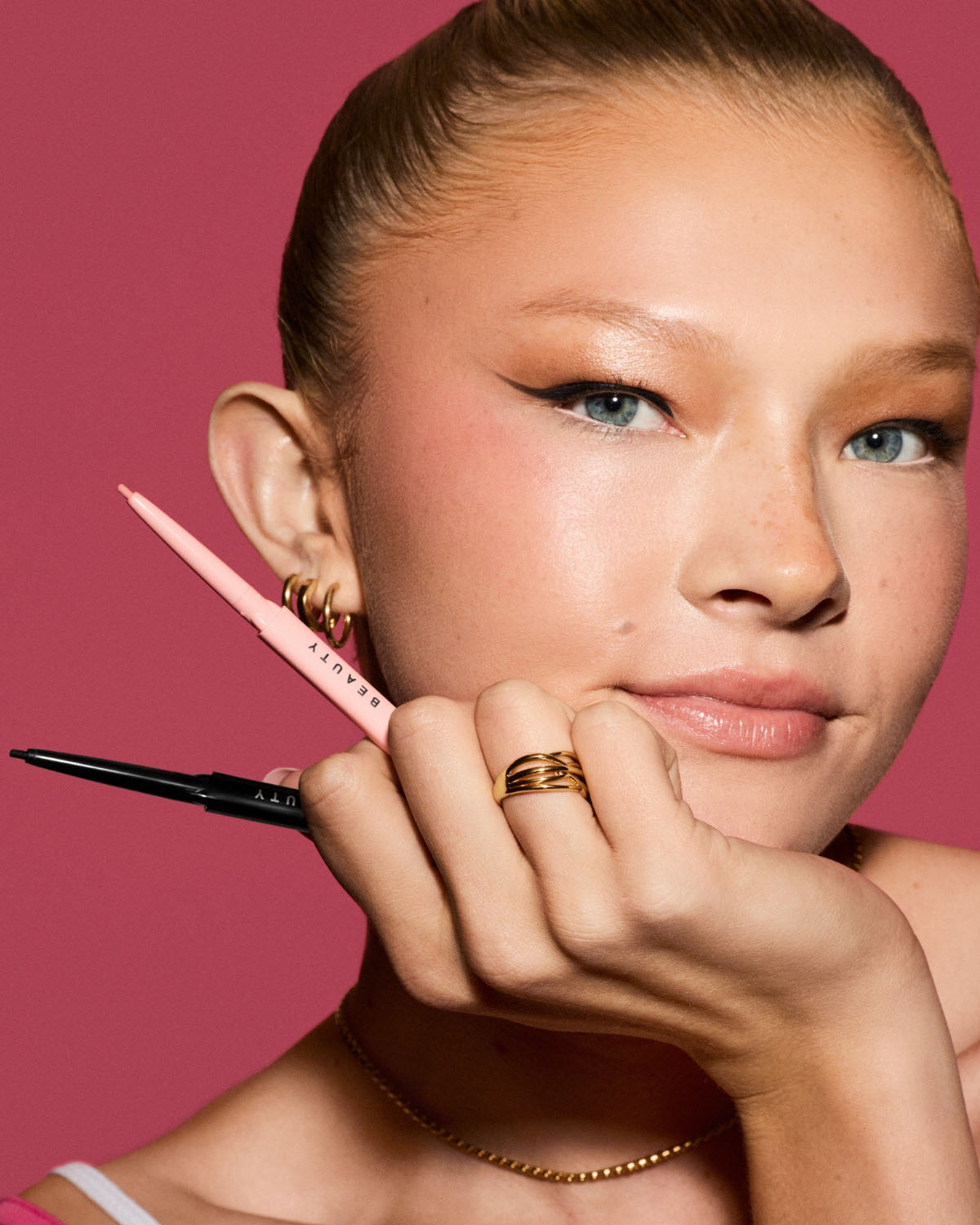 Fenty Beauty Fine Linez eyeliner Wink O'Pink 0,55 ml gel