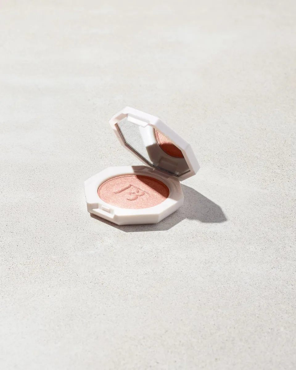 Fenty Beauty Mini Killawatt enlumineur Moscow Mule cuivré