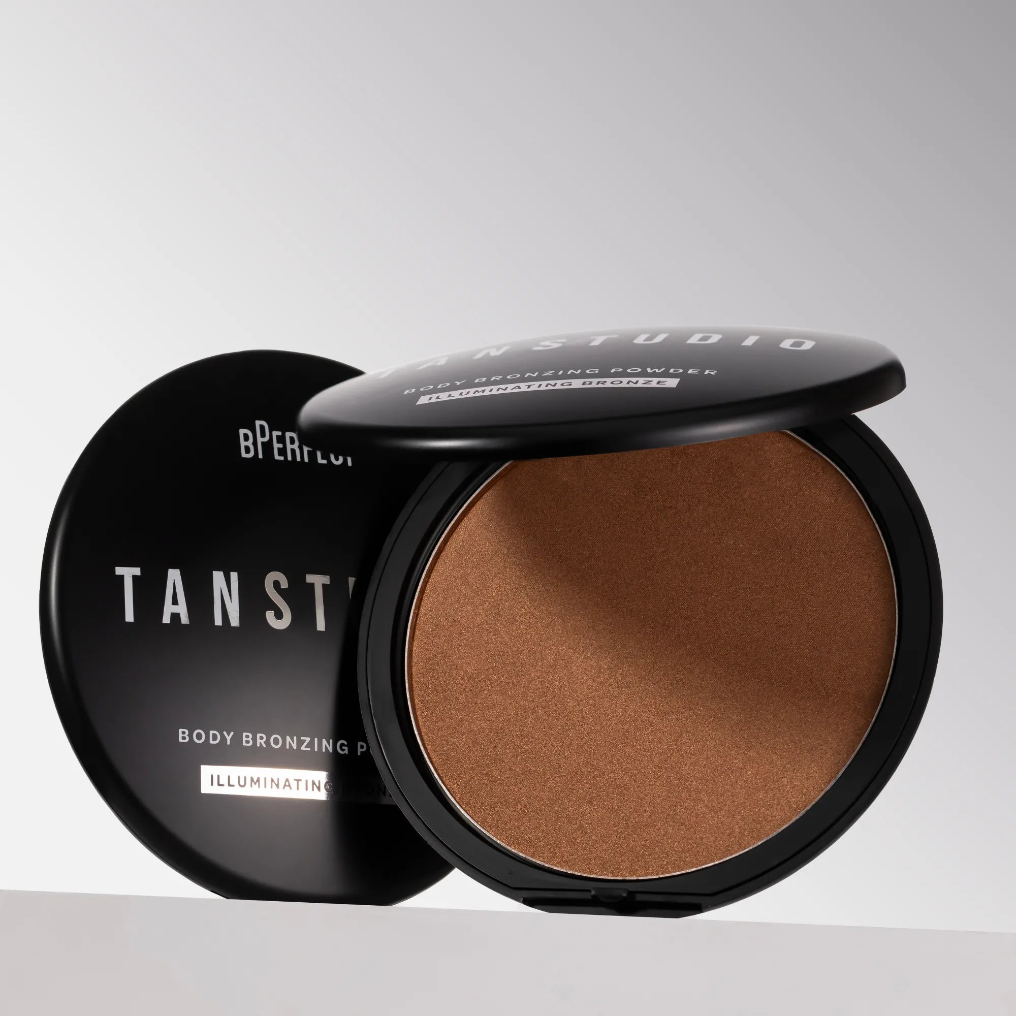 Be Perfect Tan Studio poudre bronzante Illuminating Bronze 25g