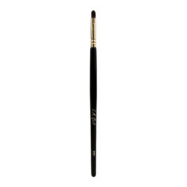 L.A. Girl Brushes GPB301 Lip Brush pinceau lèvres précis