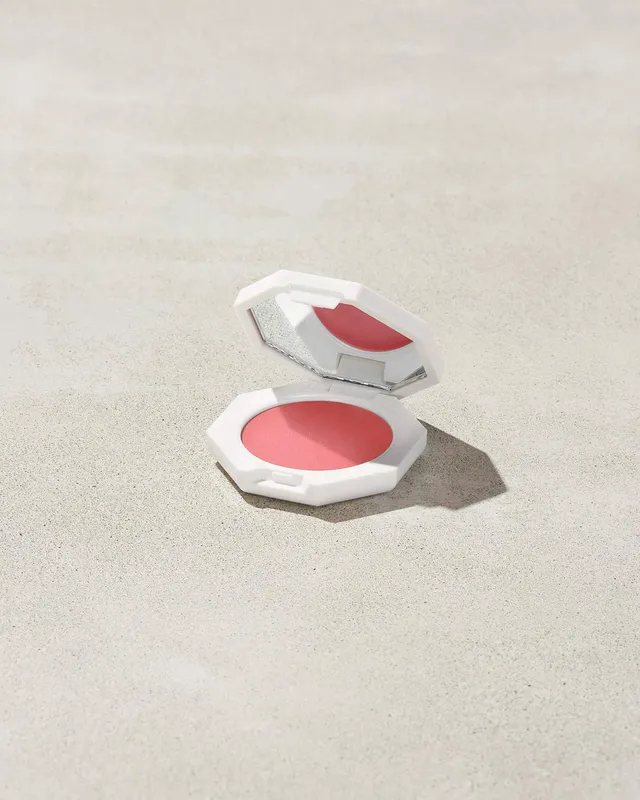 Fenty Beauty Cheeks Out Blush Crème Petal Poppin 3 g