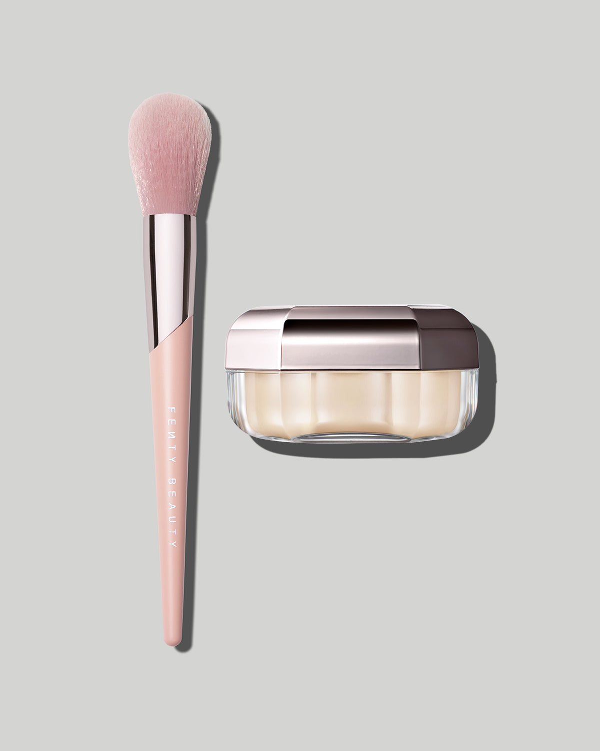 Fenty Beauty coffret poudre libre invisible + pinceau personnalisable
